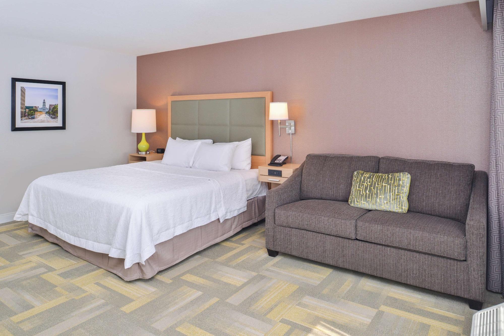 Hampton Inn And Suites Altoona-Des Moines By Hilton Eksteriør billede