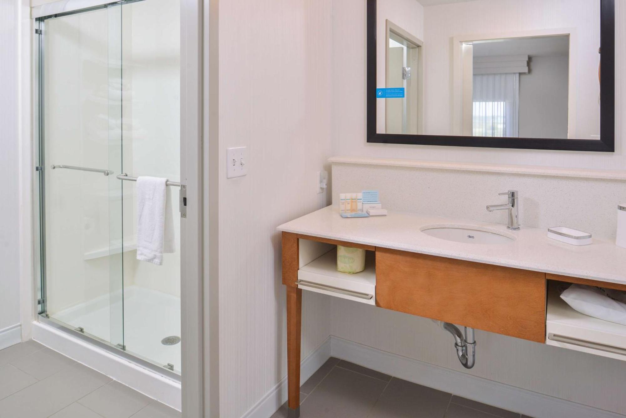 Hampton Inn And Suites Altoona-Des Moines By Hilton Eksteriør billede