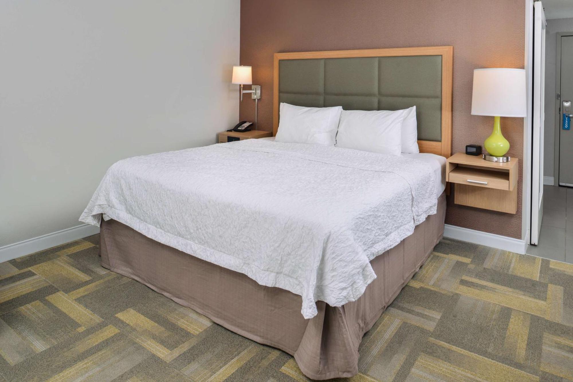 Hampton Inn And Suites Altoona-Des Moines By Hilton Eksteriør billede